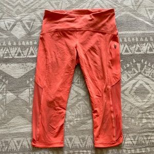 Lululemon running capris size 6